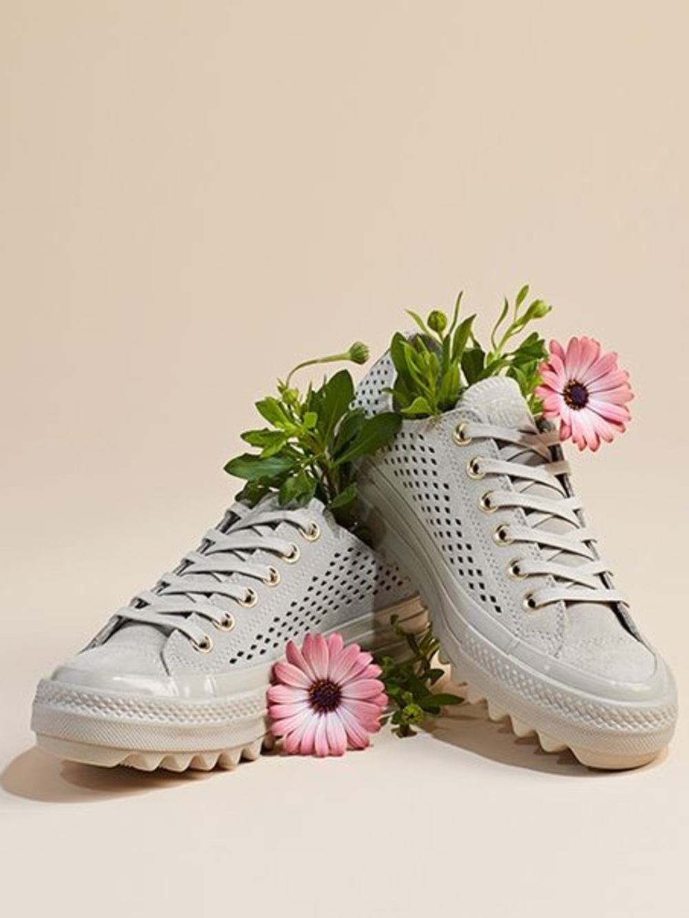 Converse Suede shoes